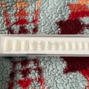 Create Your Own Canvas Round Nail set